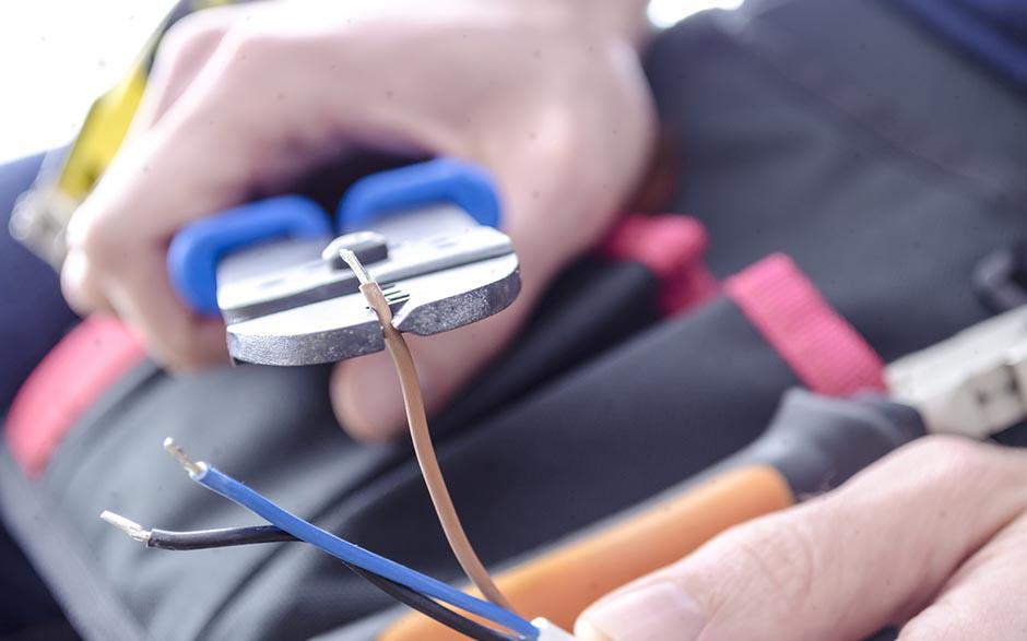 électricien de maintenance Limay